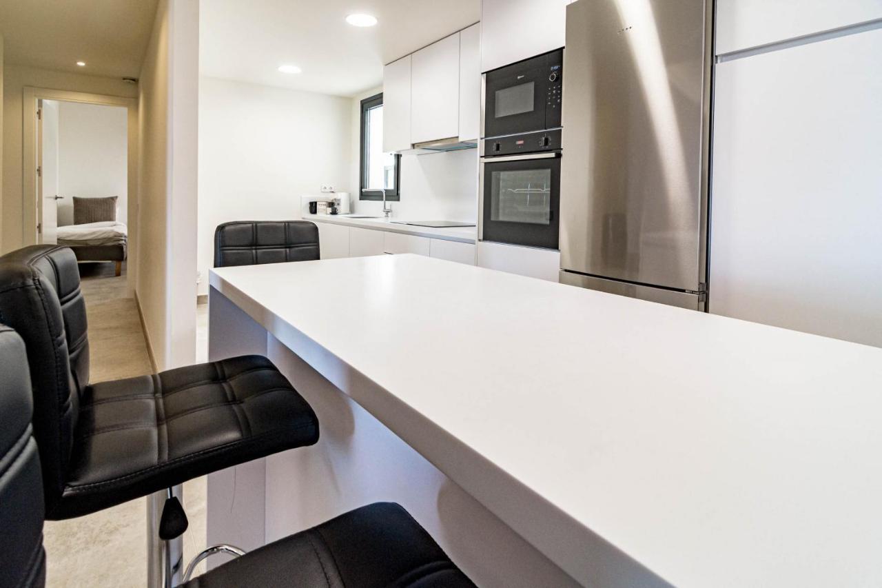 Inf45P- Modern 3 Bed City Apartment Next To Beach Estepona Exterior photo